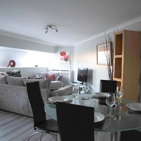Fabulous Stylish Flat In Merchant City & Free Secure Parking Глазго Экстерьер фото