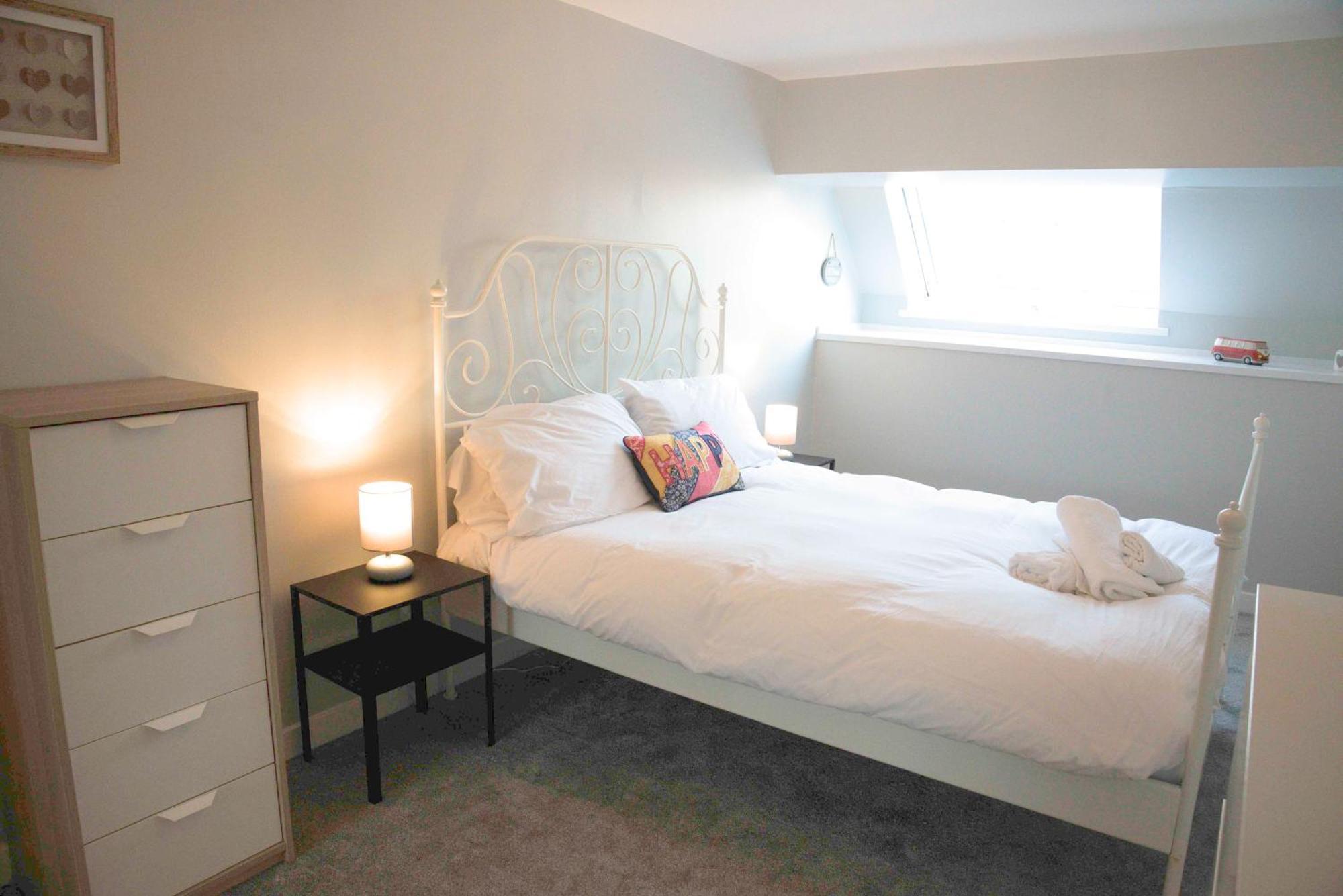 Fabulous Stylish Flat In Merchant City & Free Secure Parking Глазго Экстерьер фото