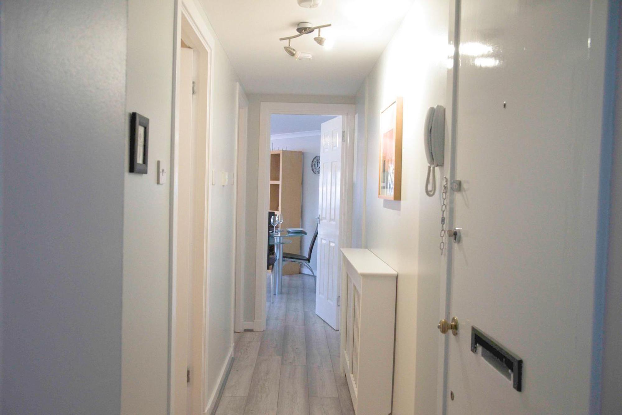 Fabulous Stylish Flat In Merchant City & Free Secure Parking Глазго Экстерьер фото
